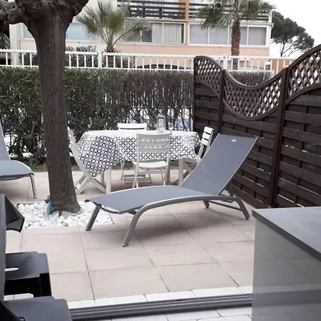 Cap D'agde - Estivales - Proche Naturiste - Terrasse - Wifi - Parking - Piscine - Clim Apartmán Agde