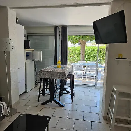 아파트 Cap D'agde - Estivales - Proche Naturiste - Terrasse - Wifi - Parking - Piscine - Clim *