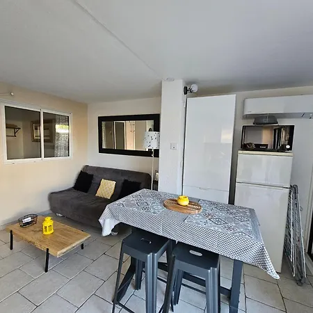 Cap D'agde - Estivales - Proche Naturiste - Terrasse - Wifi - Parking - Piscine - Clim Lejlighed *